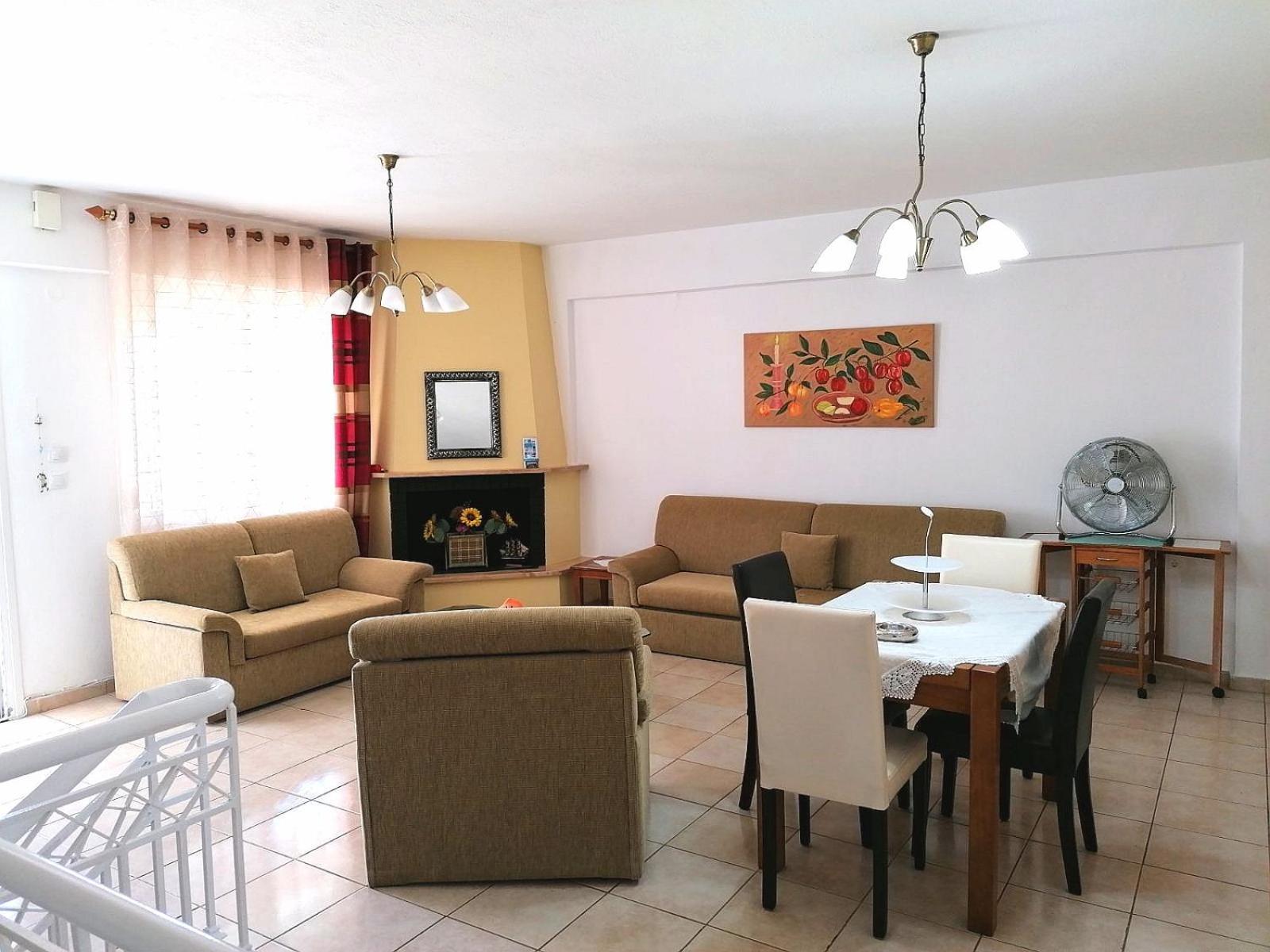 Maisonette Wave Метаморфоси Екстериор снимка